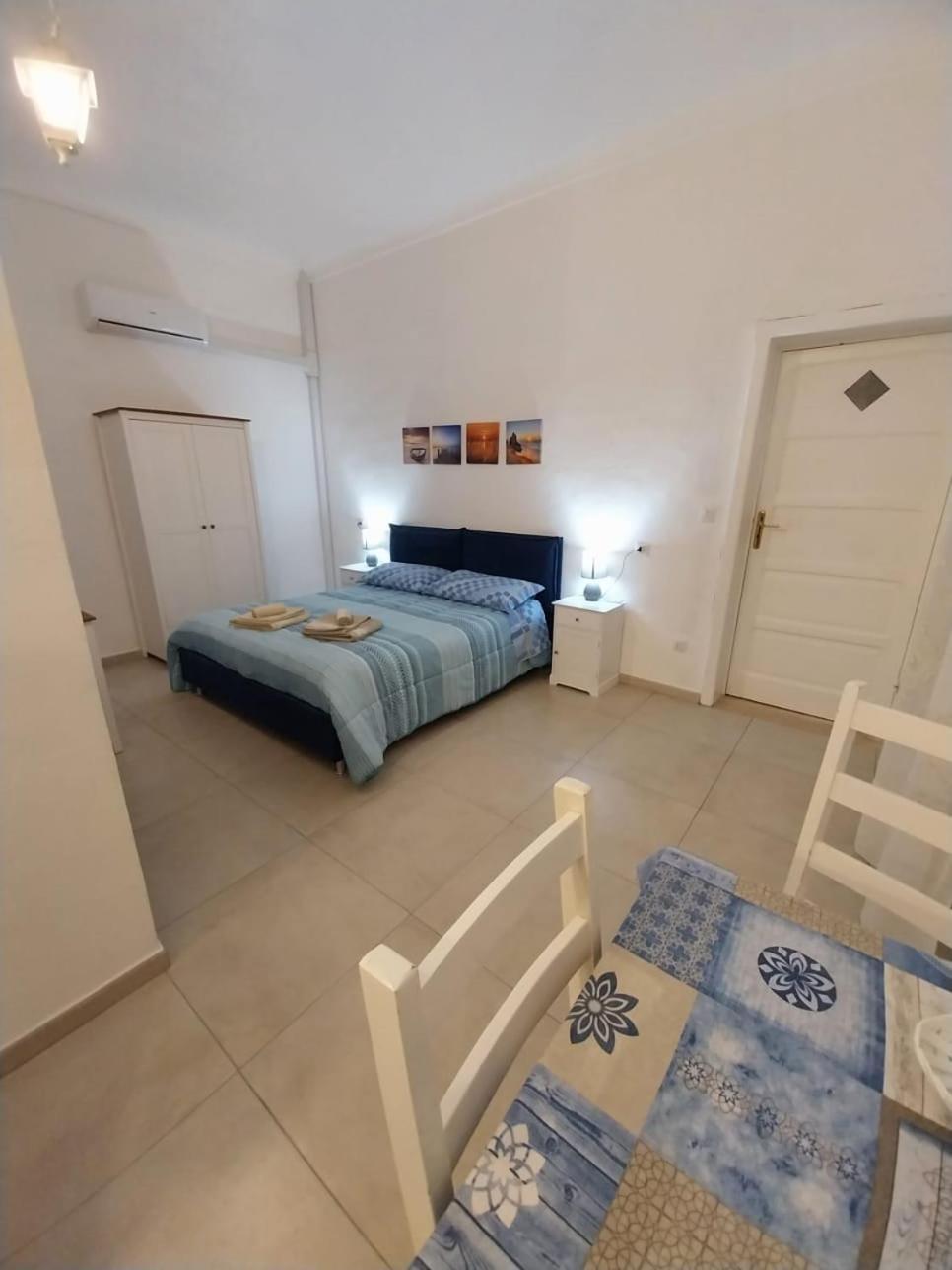 On The Road Bed and Breakfast Telti Esterno foto